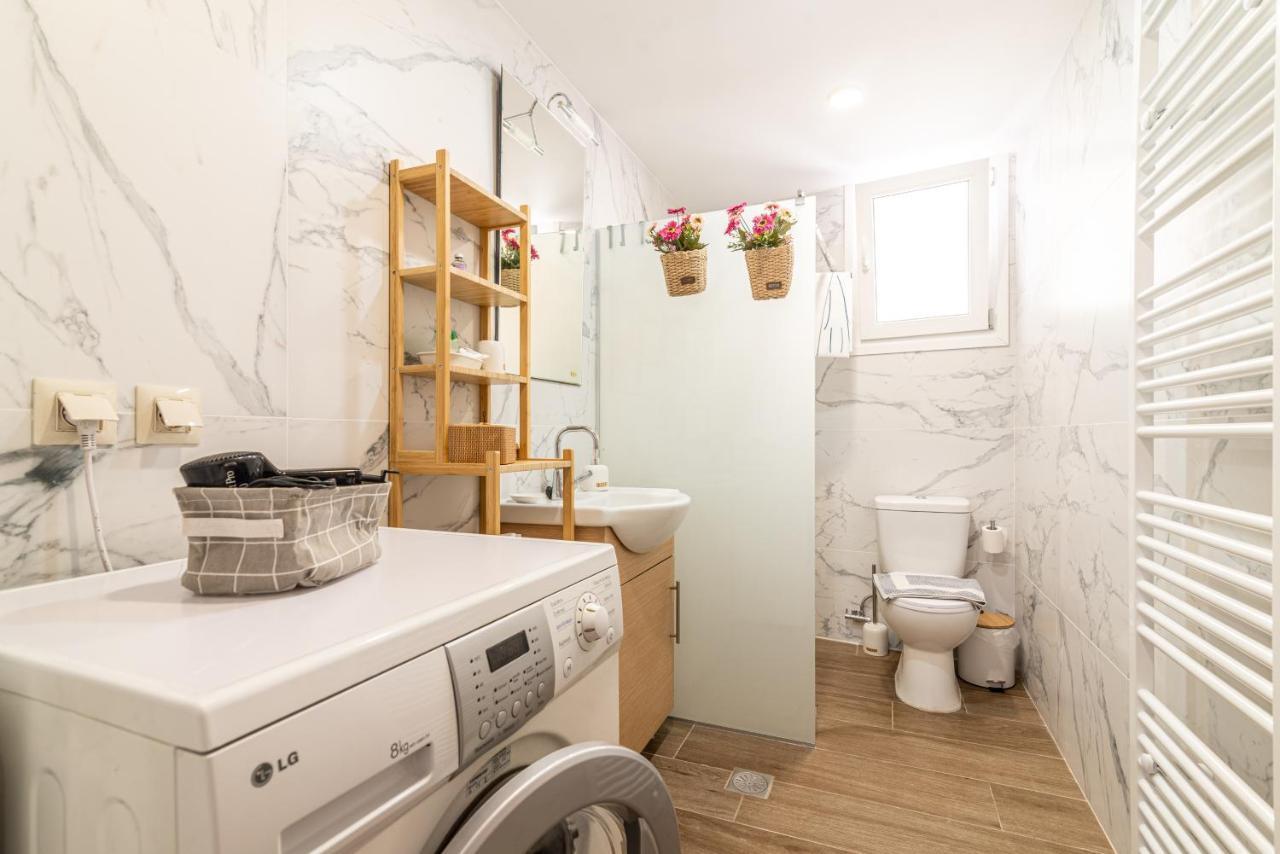 Sophia'S Comfortable Home With A Private Backyard Gazi 외부 사진