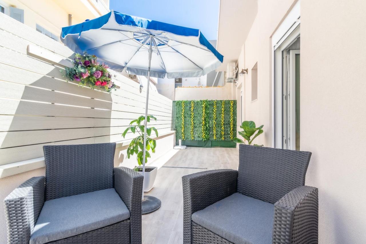 Sophia'S Comfortable Home With A Private Backyard Gazi 외부 사진