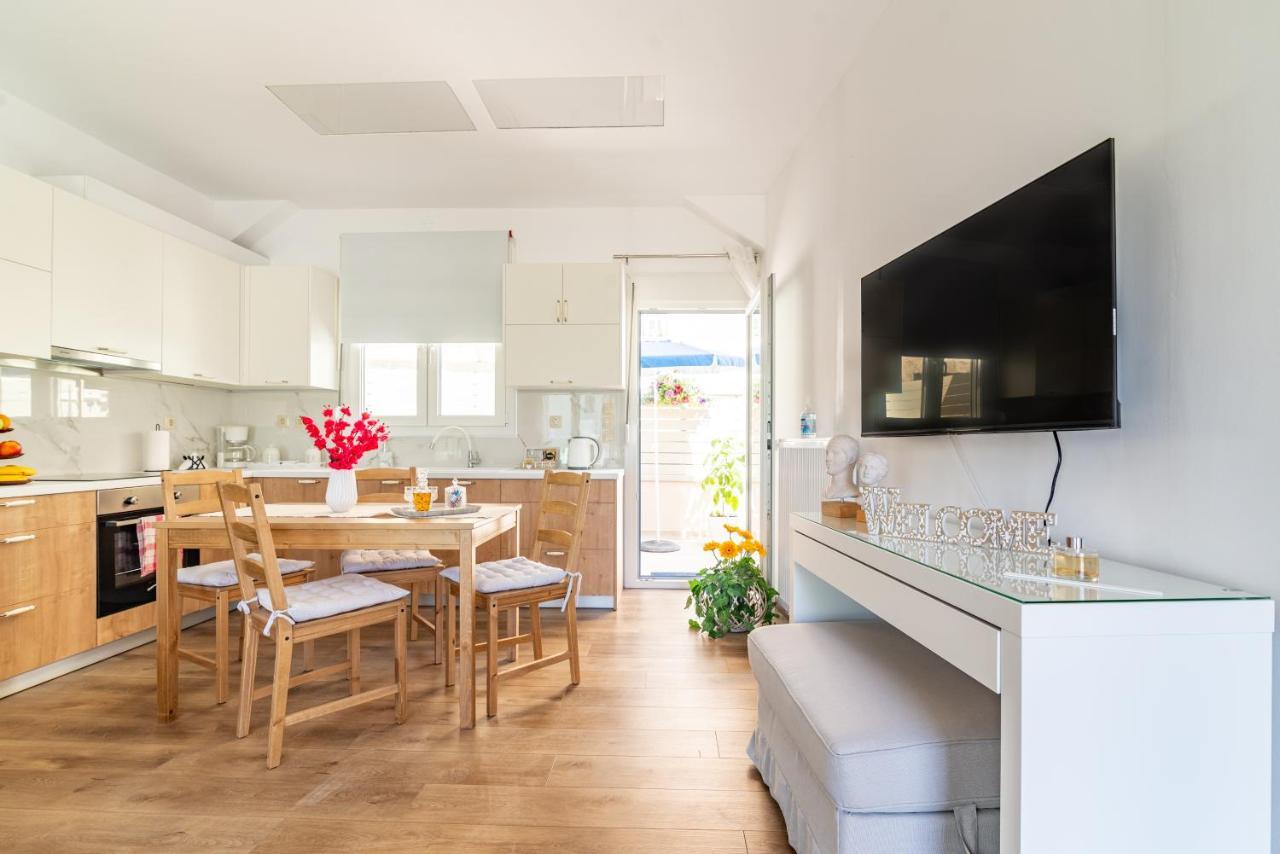 Sophia'S Comfortable Home With A Private Backyard Gazi 외부 사진